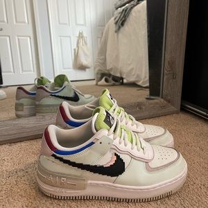 Womens’ Nike Airforce 1 Low Shadow